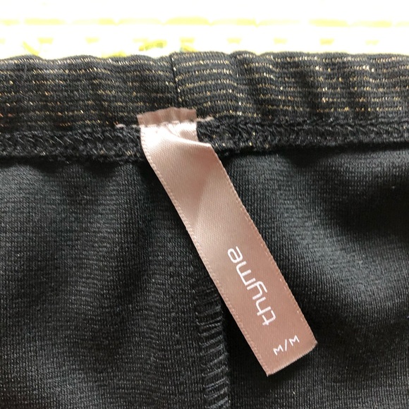 Maternity Mini Skirt - Picture 4 of 4